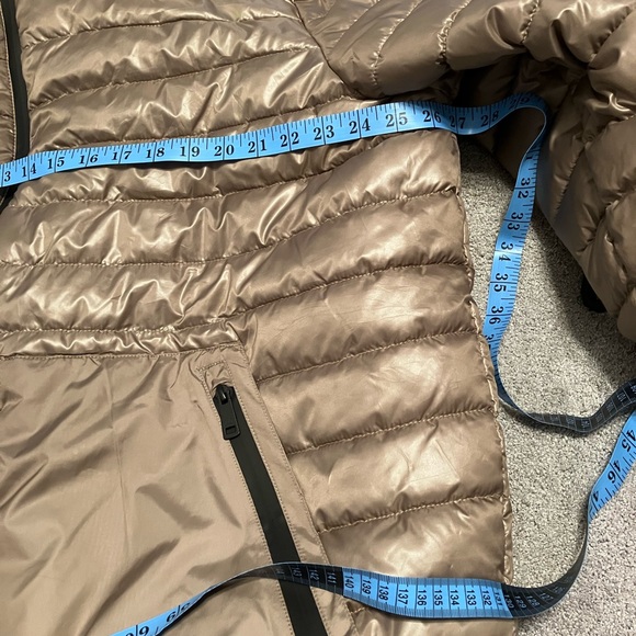 Kenneth Cole Bronze Gold Puffer Jacket Size XXL EUC - Picture 10 of 12